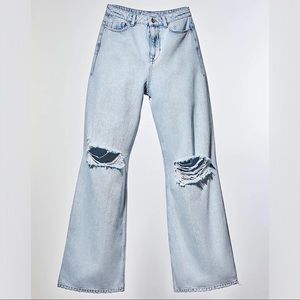 Zara 2021 famous wide leg ripped jeans